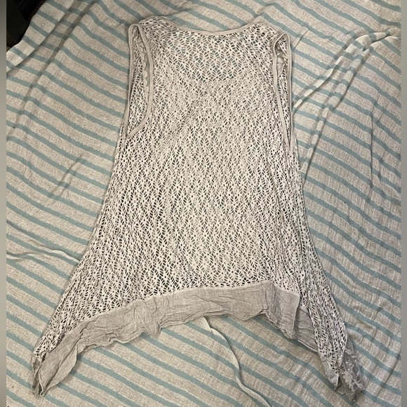 Boutique Light Grey Lace Knitted Tank Top - Large - Picture 2 of 2